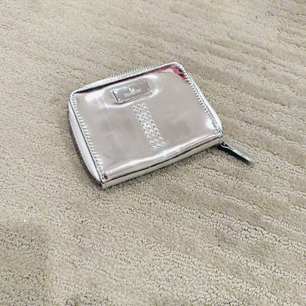🆕Stylish SWAROWSKI silver wallet for ladies - Picture 7 of 9